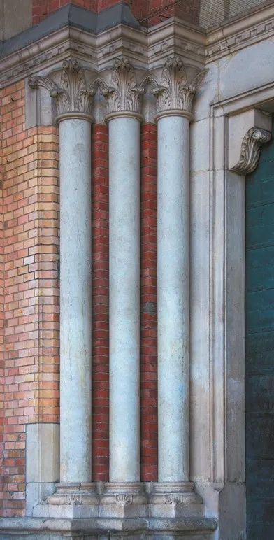 Stone pillars (3).jpg Stone pillars (3).jpg