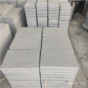 Madum tal-granit griż skur flamed