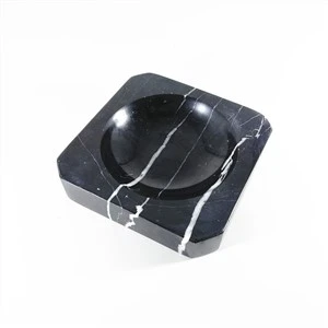 Nero Orjentali Irħam Ashtray